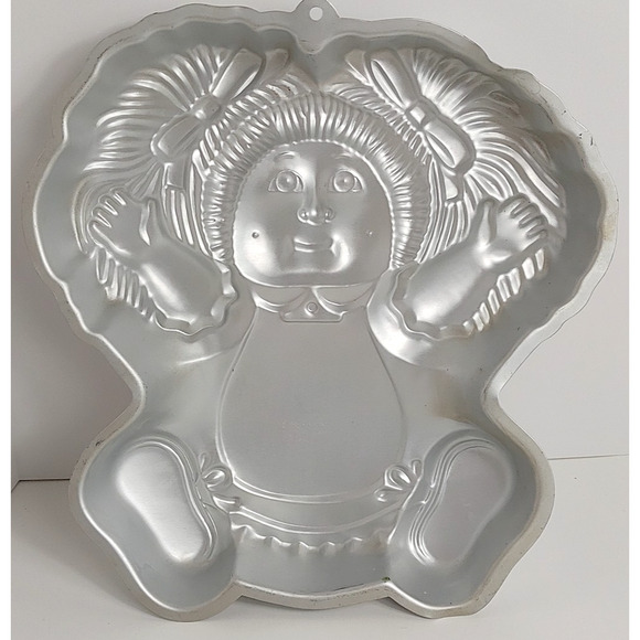 Vtg Wilton Cabbage Patch Kids Cake Pan CPK Doll Baking Mold 2105-1984 Retired - Picture 4 of 4